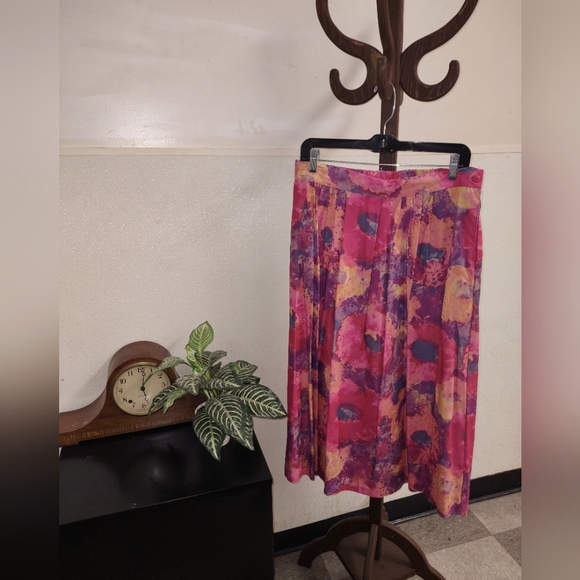 VINTAGE 1960'S ABSTRACT SKIRT - Picture 1 of 4